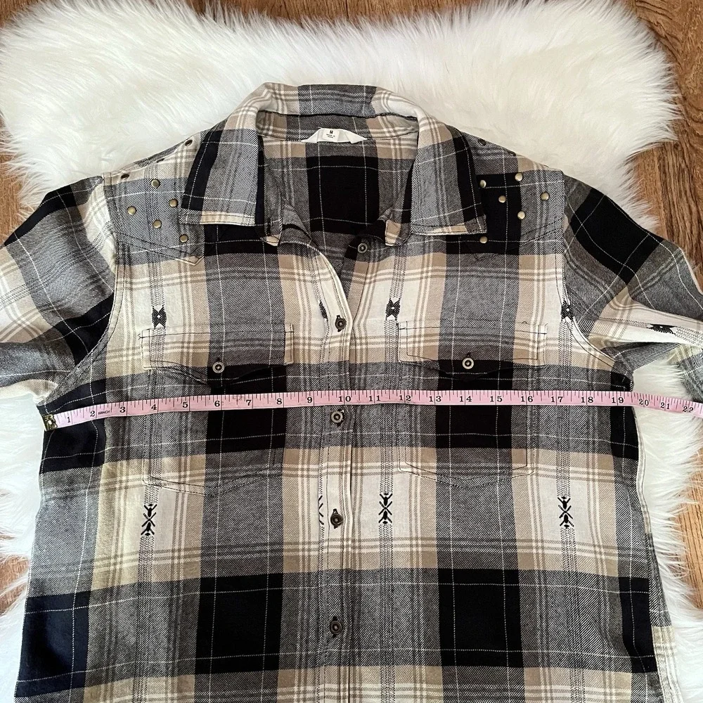 Women's lucky brand western coastal cowgirl button down shirt embellished stud M - Picture 7 of 8